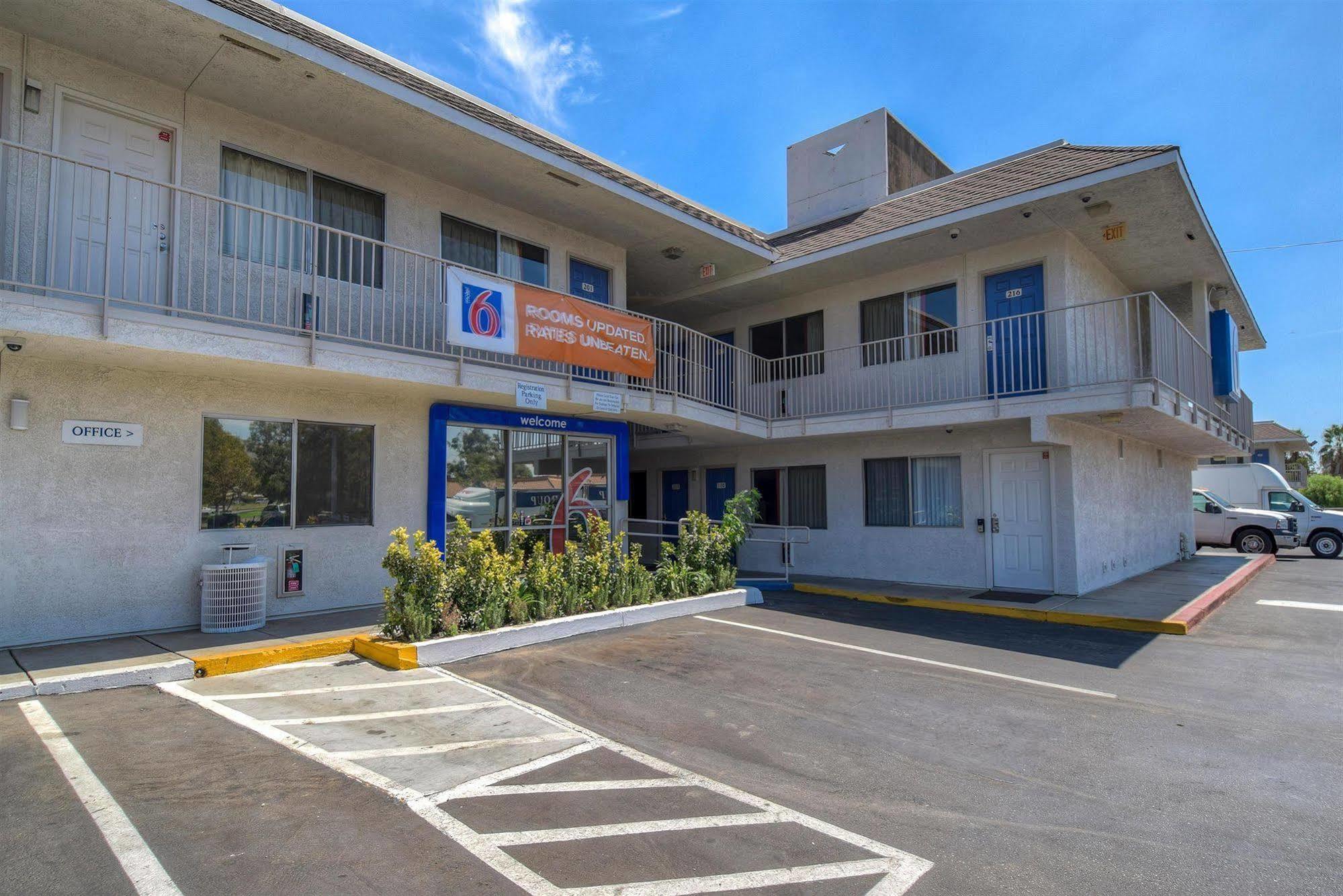 Motel 6-Jurupa Valley, Ca - Riverside West מראה חיצוני תמונה