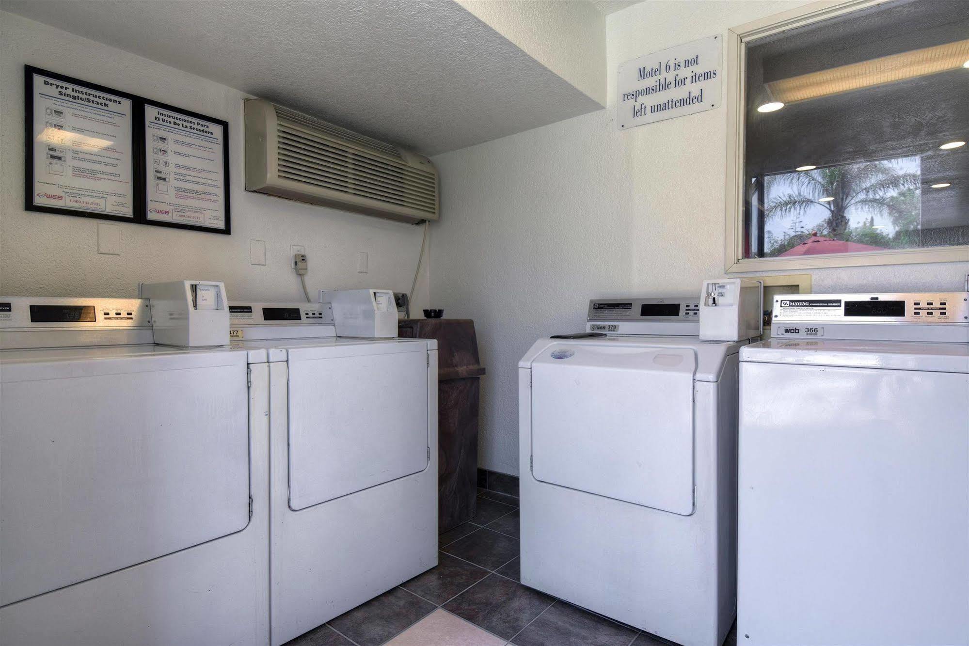 Motel 6-Jurupa Valley, Ca - Riverside West מראה חיצוני תמונה