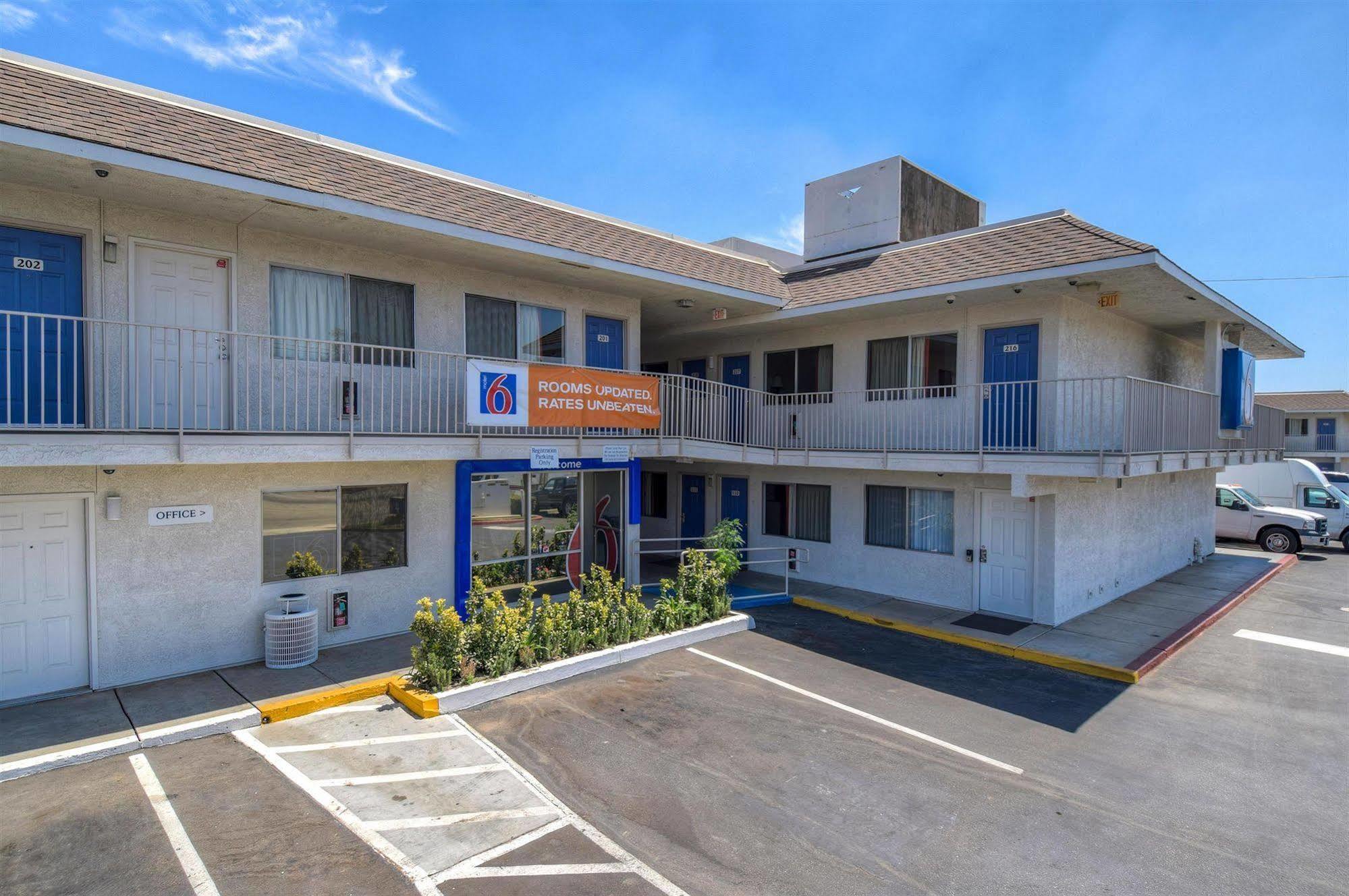 Motel 6-Jurupa Valley, Ca - Riverside West מראה חיצוני תמונה